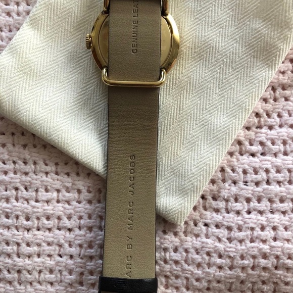 Marc Jacobs Black Leather Watch - Picture 4 of 5